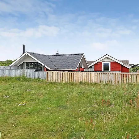 Cozy Partly Renovated Near Sea & Sj208 Feriehus *