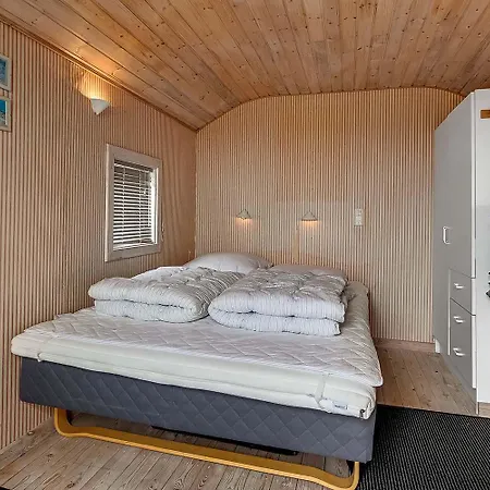 Dom wakacyjny Cozy Partly Renovated Near Sea & Sj208 *